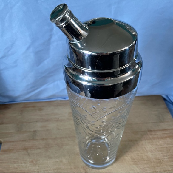 Cocktail Shaker by Derby-Shelton Silver Company USA Vintage 32oz Pressed Glass - Picture 1 of 9